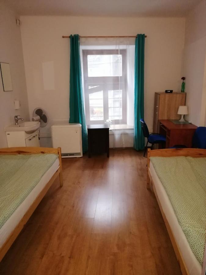 Hostel Gliwice Centrum Parking Εξωτερικό φωτογραφία