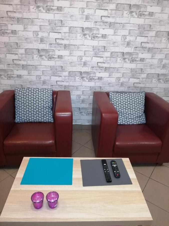 Hostel Gliwice Centrum Parking Εξωτερικό φωτογραφία