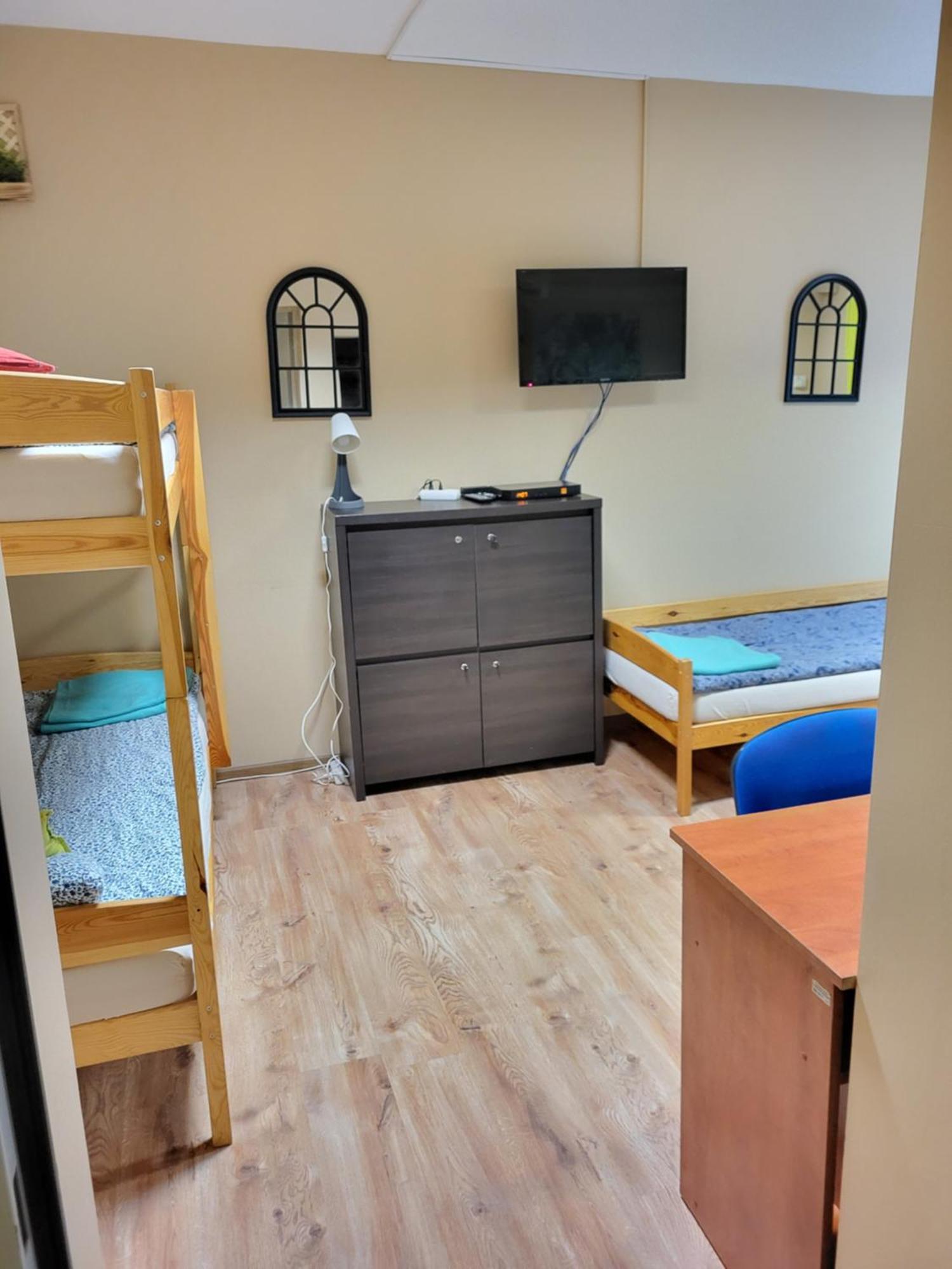 Hostel Gliwice Centrum Parking Εξωτερικό φωτογραφία