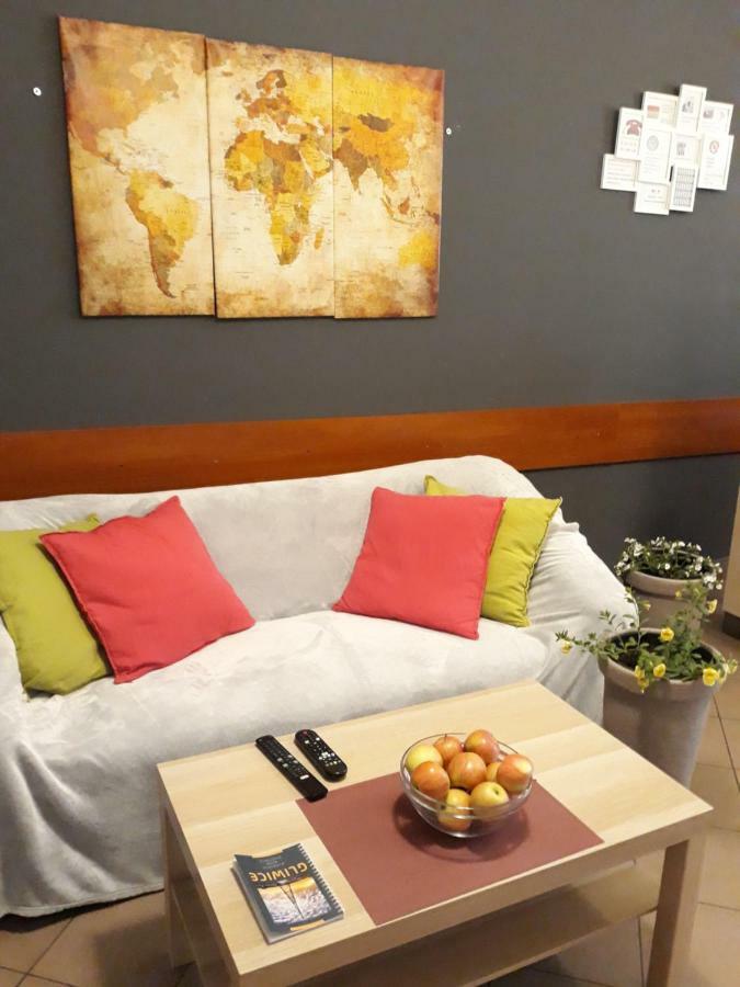 Hostel Gliwice Centrum Parking Εξωτερικό φωτογραφία