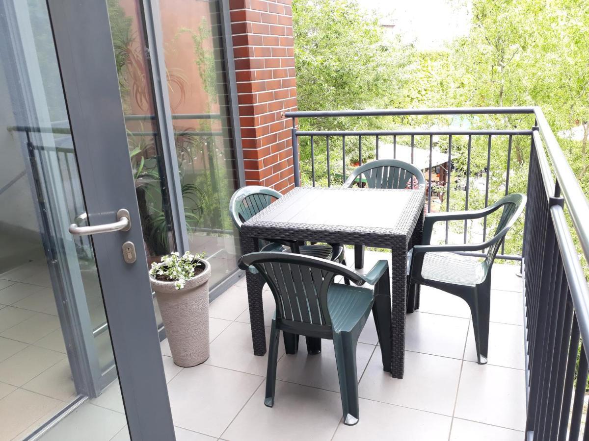 Hostel Gliwice Centrum Parking Εξωτερικό φωτογραφία