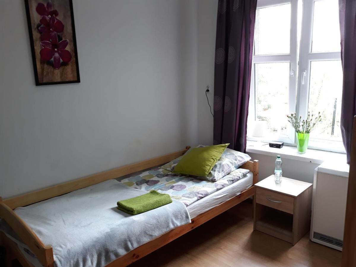 Hostel Gliwice Centrum Parking Εξωτερικό φωτογραφία